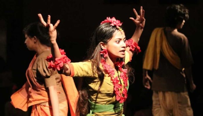 ‘রক্তকরবী’ আসছে ঢাবি নাটমণ্ডলে