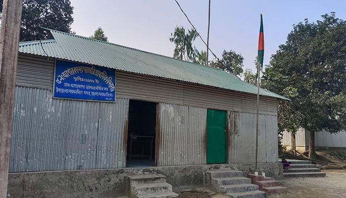 চরাঞ্চলে ২৭ বিদ্যালয় বেহাল দশা