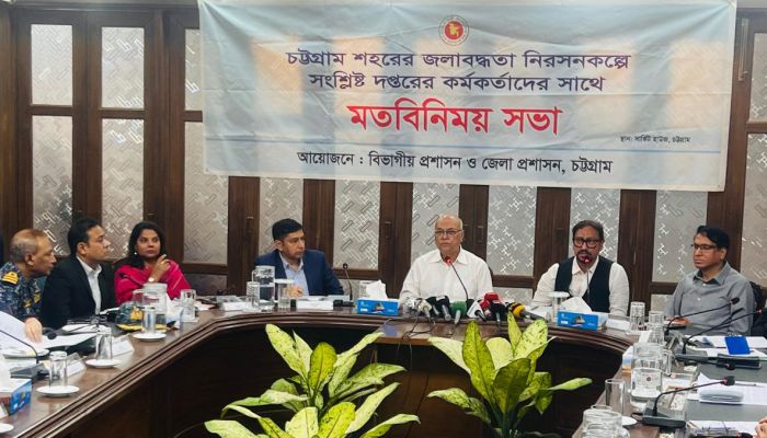 যত্রতত্র আবর্জনা ফেললে জরিমানা-শাস্তির পরামর্শ উপদেষ্টার