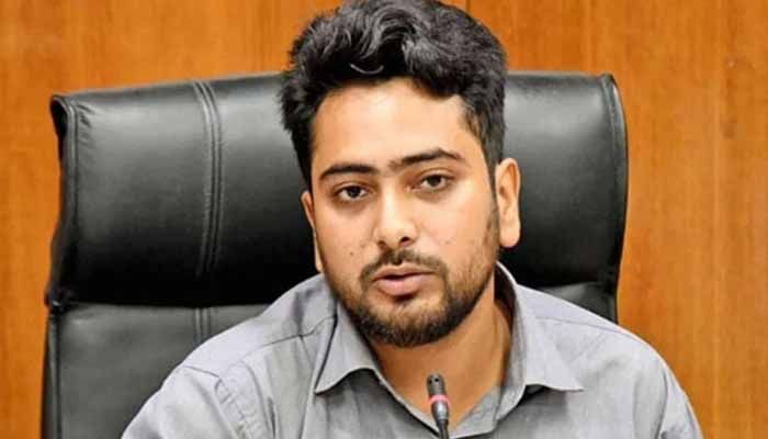 তিতুমীর শিক্ষার্থীদের ধৈর্য ধরার আহ্বান উপদেষ্টা নাহিদের