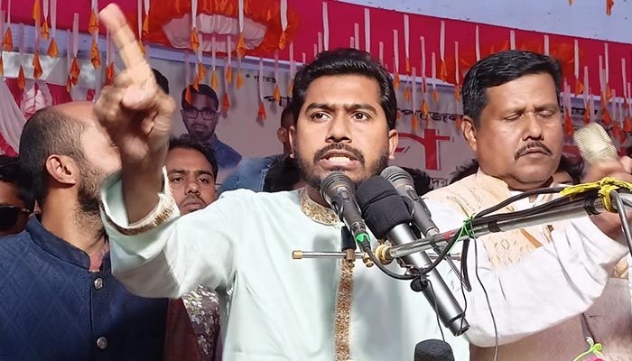 আওয়ামী লীগকে নিষিদ্ধ না করলে ফ্যাসিবাদের পুনর্জন্ম হবে : নুরুল হক নূর
