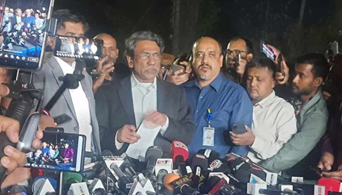 সংস্কার নিয়ে রাজনৈতিক দলগুলোর সঙ্গে বৈঠক শিগগিরই : আলী রিয়াজ