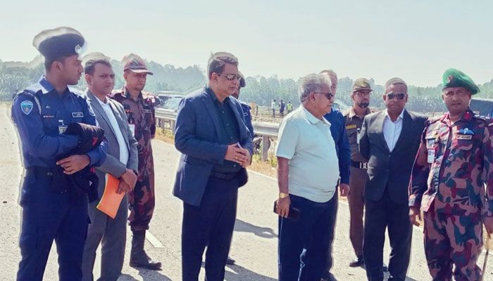 ঘুমধুমে স্থল বন্দর নির্মাণের পরিকল্পনা রয়েছে : নৌ পরিবহন উপদেষ্টা