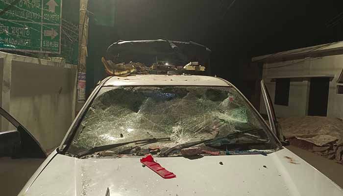 টুঙ্গিপাড়ায় পুলিশের উপর হামলার ঘটনায় মামলা, আসামি ৫০০