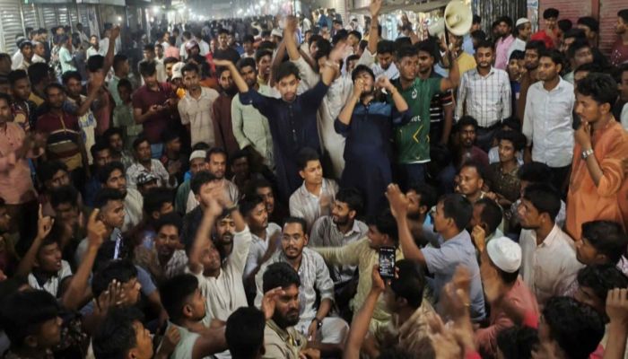 বিএনপির হামলায় আহত হান্নান, দুপক্ষের মুখোমুখি অবস্থান 