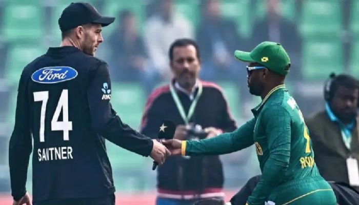 দক্ষিণ আফ্রিকার বিপক্ষে ব্যাটিংয়ে নিউজিল্যান্ড
