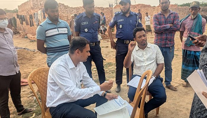 আমতলীতে চার ইটভাটায় ১০ লাখ টাকা জরিমানা