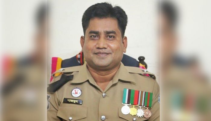 নারী কর্মীকে যৌন নির্যাতনের ঘটনায় ওসি বদলি