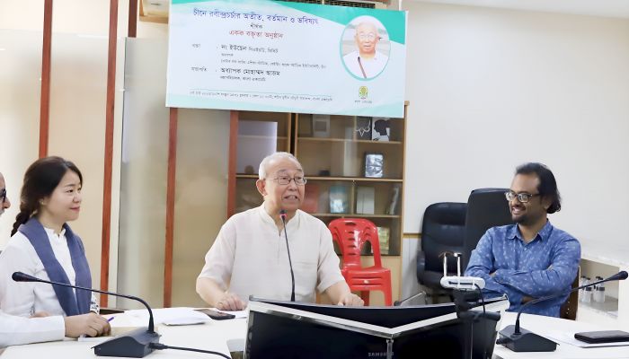 রবীন্দ্রনাথ বুঝতে শিখিয়েছেন বাংলা ভাষা-সাহিত্য কত গভীর ও গহন