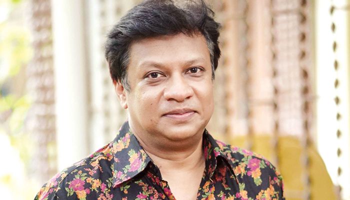 এবার সিনেমার ভিলেন দিনার