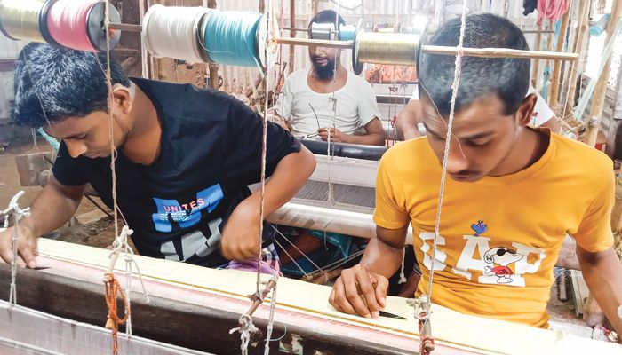 চাঙ্গা রূপগঞ্জের জামদানি পল্লী