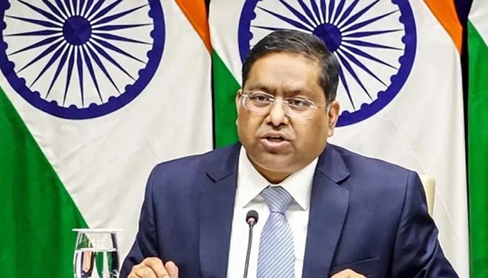 গণতান্ত্রিক উপায়ে বাংলাদেশের সব সমস্যার সমাধান চায় ভারত