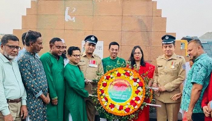 দাউদকান্দিতে ৩১ বার তোপধ্বনিতে স্বাধীনতা দিবস উদযাপন