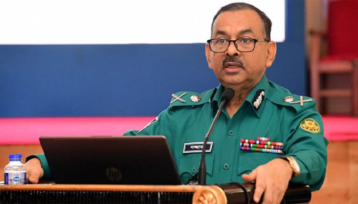 ‘ধর্ষণ’ শব্দ এড়ানোর বক্তব্যের জন্য দুঃখপ্রকাশ করলেন ডিএমপি কমিশনার
