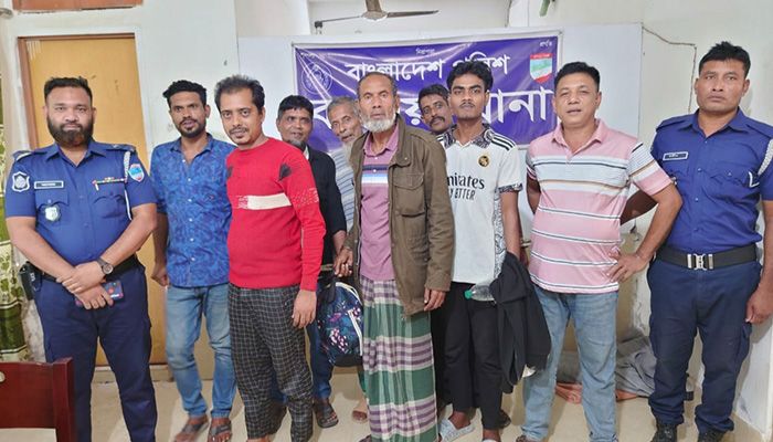 নড়াইলে বাবা-ছেলেকে কুপিয়ে হাত-পা বিচ্ছিন্ন, গ্রেপ্তার ১৬