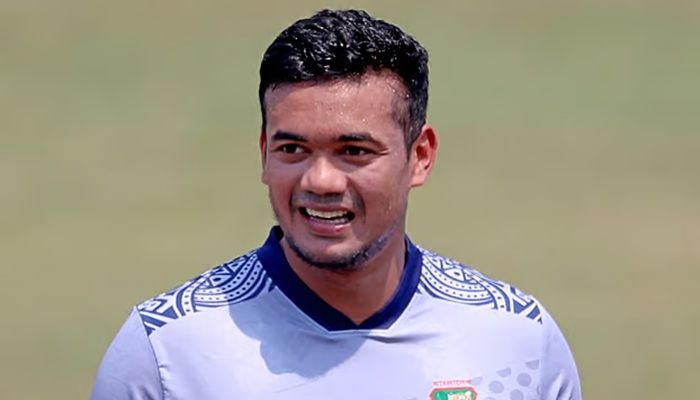 চোট সারাতে ইংল্যান্ড যাচ্ছেন তাসকিন
