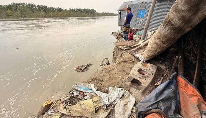 বদলে যাচ্ছে ফেনীর মানচিত্র