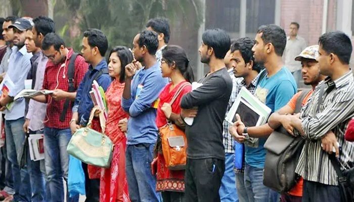 দেশে এক বছরে বেকার বেড়েছে দেড় লাখের বেশি
