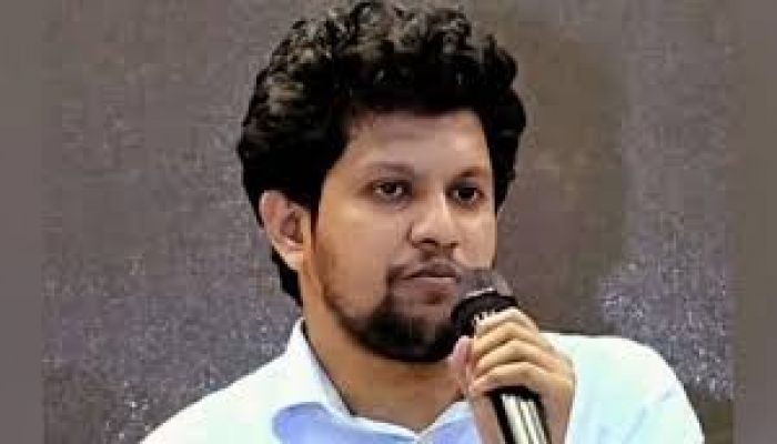 আ.লীগ নিষিদ্ধে উক্ত দলকে ভরসা করার বিনিময়ে পেয়েছি অশ্বডিম্ব: মাহফুজ