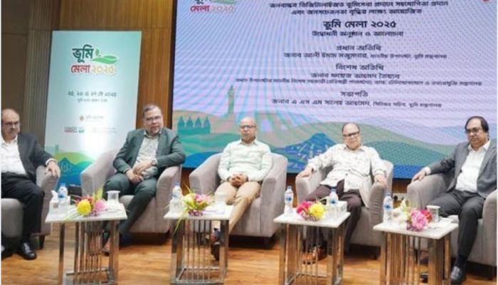 ভূমি সেবায় অনলাইন সংস্করণ করায় দৈনিক রাজস্ব জমা ১০-১২ কোটি টাকা