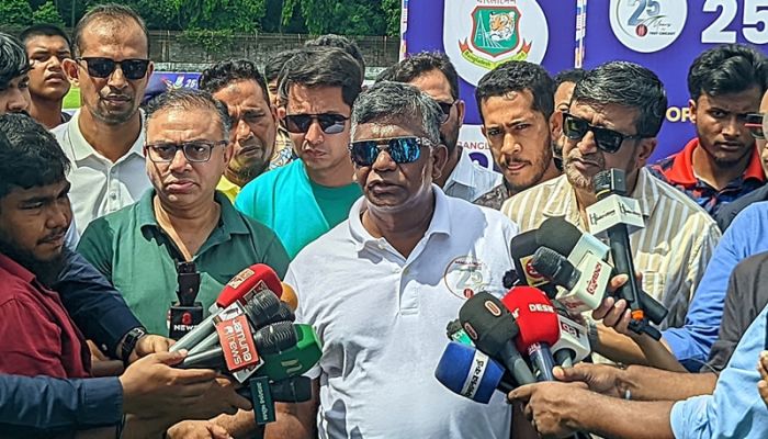 দেশের ক্রিকেটকে প্রত্যন্ত অঞ্চলে ছড়িয়ে দিতে ছুটে বেড়াচ্ছি