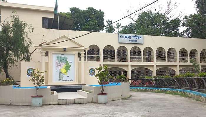 জয়পুরহাট জেলা পরিষদের বৃত্তি পাবেন মেধাবী শিক্ষার্থীরা 