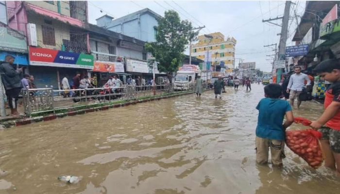 বাড়তে পারে ৮ নদীর পানি, ৩ জেলায় প্রবল বন্যার শঙ্কা