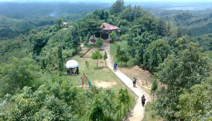 বৈরী আবহাওয়ায় বান্দরবানে অর্ধশতাধিক রিসোর্ট বন্ধ ঘোষণা