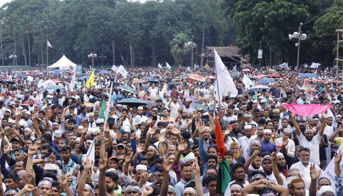 কানায় কানায় পূর্ণ সোহরাওয়ার্দী উদ্যান,  চলছে জামায়াতের জাতীয় সমাবেশ