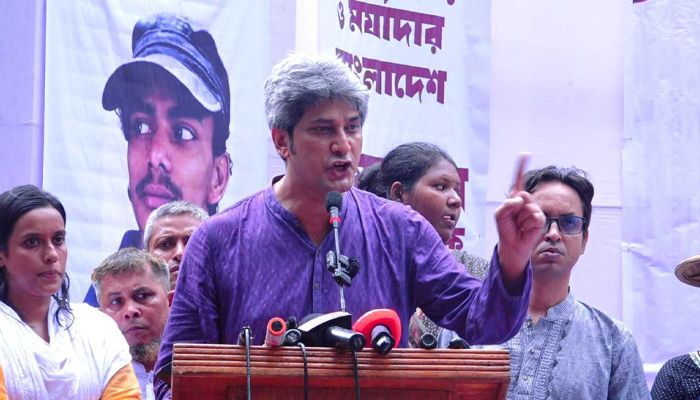 প্রধানমন্ত্রী ক্ষমতা খাটিয়ে স্টিমরোলার চালিয়েছেন : সাকি 