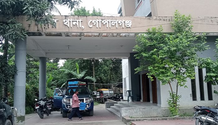 চার দিনের মাথায় ৪টি হত্যা মামলা, কারফিউ ও ১৪৪ ধারা প্রত্যাহার