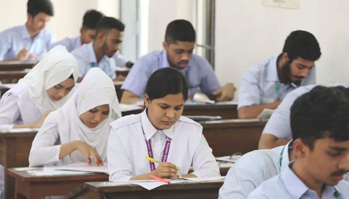 ২২ ও ২৪ জুলাইয়ের স্থগিত এইচএসসি পরীক্ষা হবে আলাদা দিনে