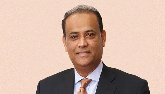 সাবেক ভূমিমন্ত্রী ও তার স্ত্রীসহ ৩১ জনের বিরুদ্ধে মামলা