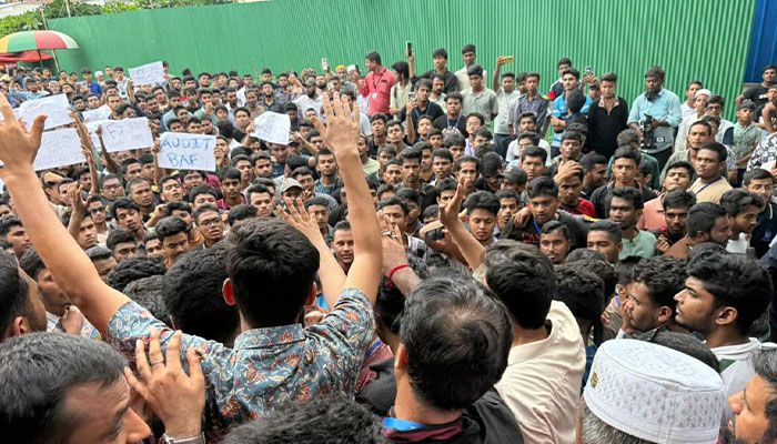 উত্তাল মাইলস্টোন, মৃতের সংখ্যা লুকানোর অভিযোগ