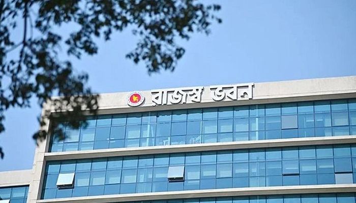 বছরে পৌনে ২ লাখ কোটি টাকার ভ্যাট হাতছাড়া