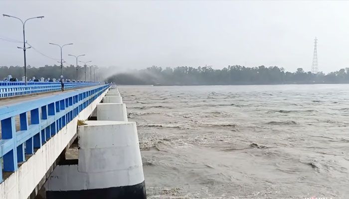 তিস্তার পানি বিপৎসীমার ওপরে, ৪ জেলায় বন্যার আশঙ্কা