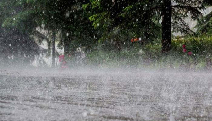 দেশের ৪ বিভাগে অতি ভারী বৃষ্টির আভাস