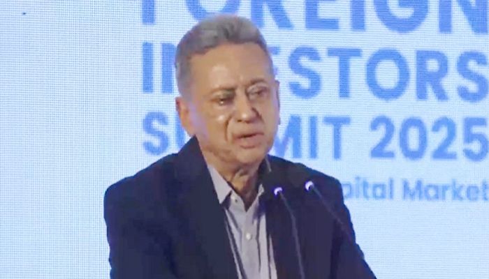নির্বাচন ঘোষণায় বিনিয়োগের প্রস্তুতি নিচ্ছেন ব্যবসায়ীরা: আমীর খসরু