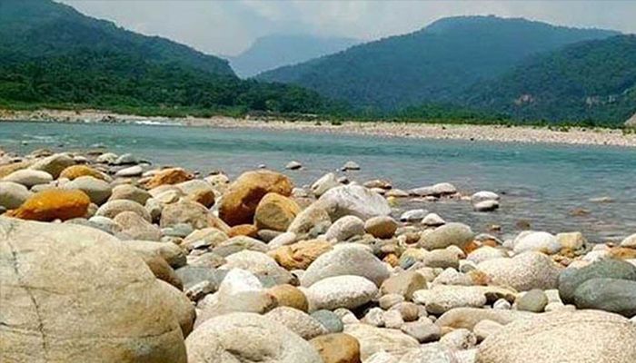 সাদা পাথর লুটে জড়িত ১০৩ জন
