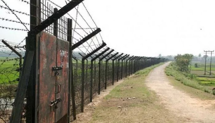 সীমান্তে ছবি তুলতে গিয়ে বিএসএফের হাতে আটক ২ বাংলাদেশি