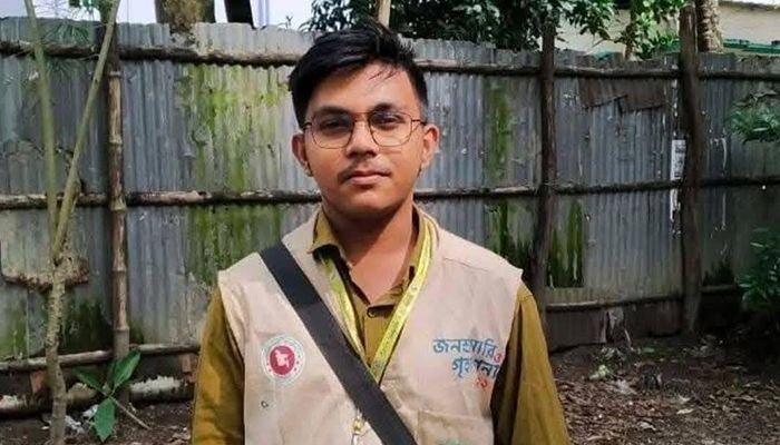 সিসিটিভি ফুটেজের অবশিষ্টাংশ ও ল্যাপটপ কোথায় জানতে চান পিতা