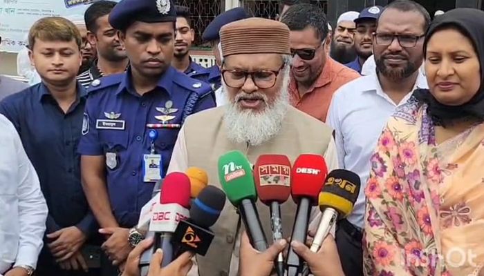 ধর্মীয় প্রতিষ্ঠানে হামলা চালালে কাউকেই ছাড় নয়: ধর্ম উপদেষ্টা