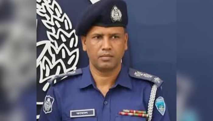 লোহাগাড়ায় ফেনসিডিলকাণ্ড: অভিযুক্ত এসআই কামাল প্রত্যাহার