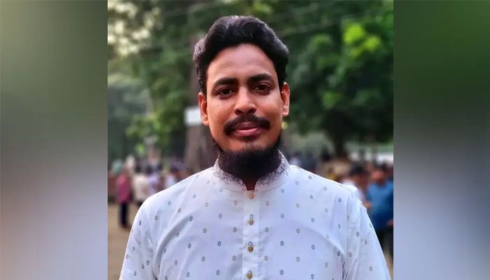 ঘোষণাপত্র পেলাম, পূর্ণতা পেলাম না : আক্তার হোসেন