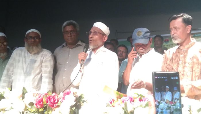 বিএনপিতে অনুপ্রবেশকারীদের বিষয়ে সতর্ক থাকতে হবে: বাবর