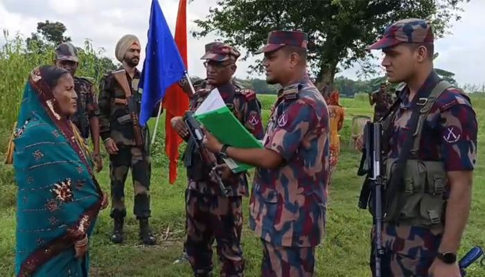 মুজিবনগরে ৯ বাংলাদেশিকে বিজিবির কাছে হস্তান্তর করল বিএসএফ