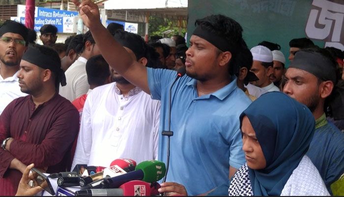 কক্সবাজারে যাওয়া ছিল অসম্পূর্ণ ঘোষণাপত্রের নীরব প্রতিবাদ: হাসনাত আবদুল্লাহ