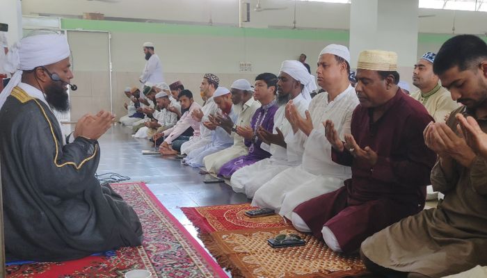খালেদা জিয়ার জন্মদিনে বগুড়ায় দোয়া মাহফিল, খাদ্য বিতরণ