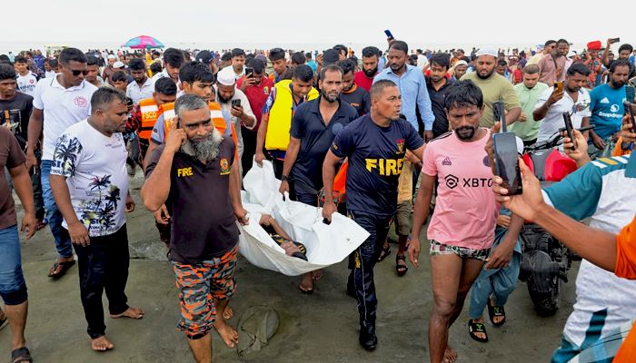 কুয়াকাটা সৈকতে নিখোঁজ পর্যটকের মরদেহ উদ্ধার 