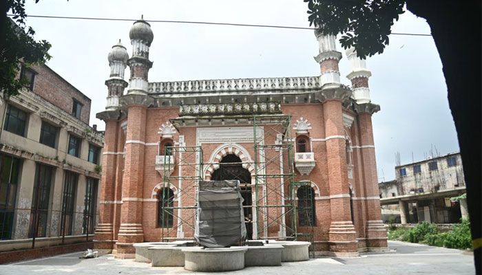 লালকুঠি ফিরে পাচ্ছে আগের জৌলুস